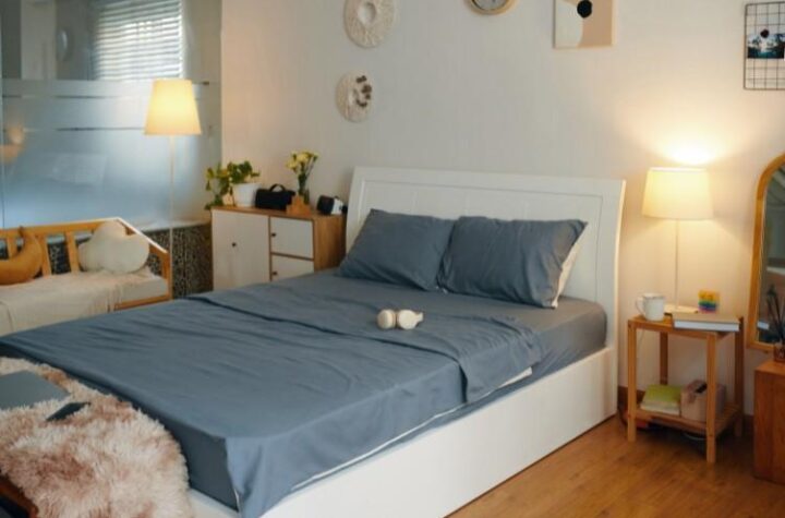 small space living, small apartment design, smart home design, space saving furniture, small room ideas, maximize small spaces, compact living solutions, modern small space decor, efficient apartment layout, multifunctional furniture
