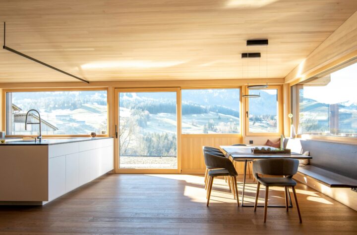 compact homes, tiny house movement, small home design, affordable tiny homes, portable tiny house lifestyle, compact living solutions, suburban tiny homes, urban small homes, energy-efficient tiny houses, minimalistic home trends